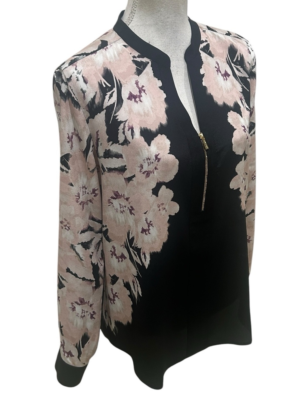 Calvin Klein Black Blouse with Blush Floral Print gold zippered front sz large - Picture 3 of 11